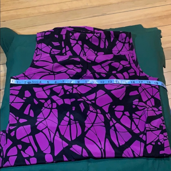Dana Buchanan Black Purple Sleeveless Button Top 👠 - Picture 13 of 13